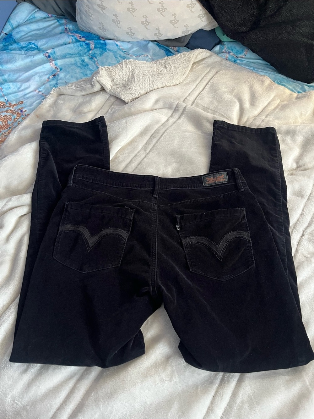 Levi’s Mid Rise Skinny Black Denim Jeans